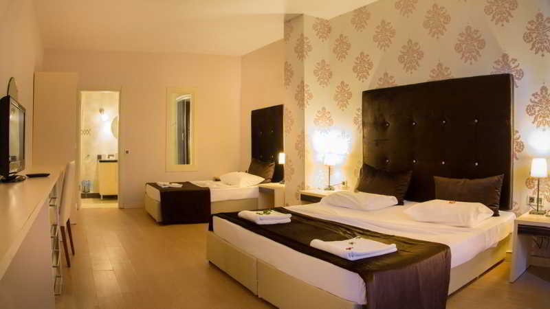 Ayvalik Beach Hotel Exterior photo