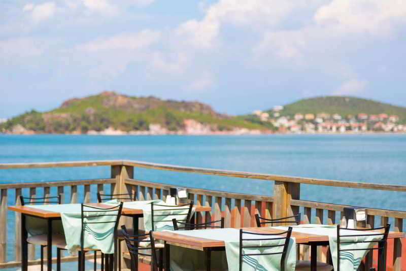 Ayvalik Beach Hotel Exterior photo